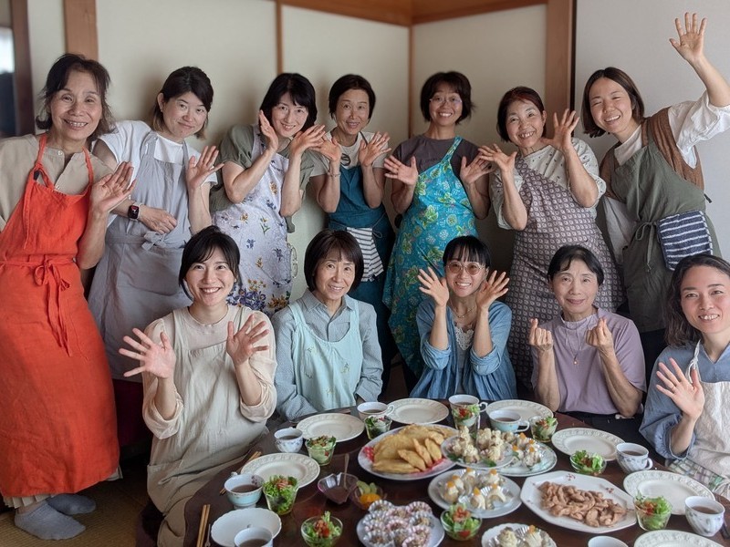 【狭山丘陵　トトロの森6号地】さあ、料理を楽しもう♪　プラクリティ　HAPPY クッキング倶楽部