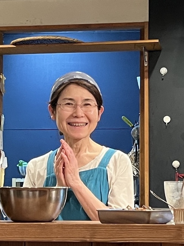新井 ふみこ